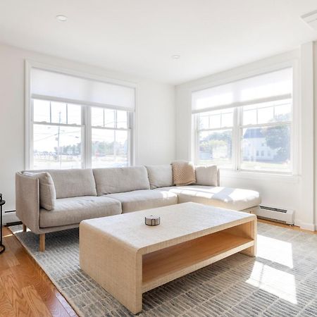 Charming 3Br House Near Pine Point Beach Scarborough Exterior foto