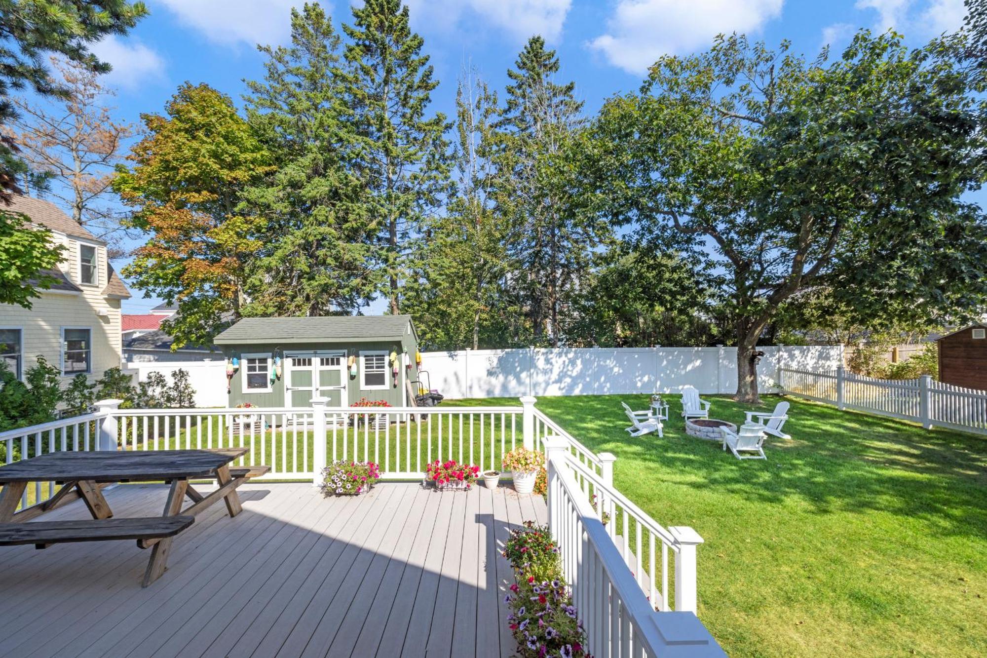 Charming 3Br House Near Pine Point Beach Scarborough Exterior foto
